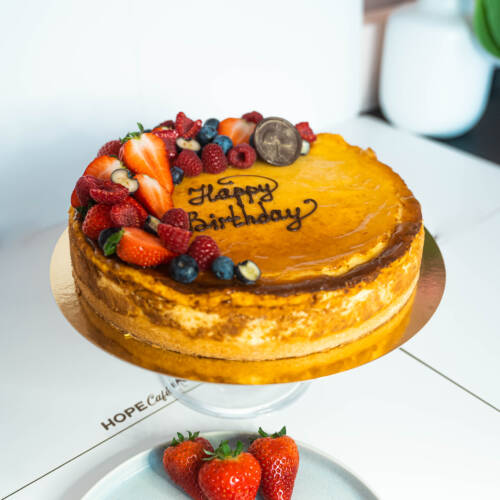 Baked Cheesecake mit Beeren